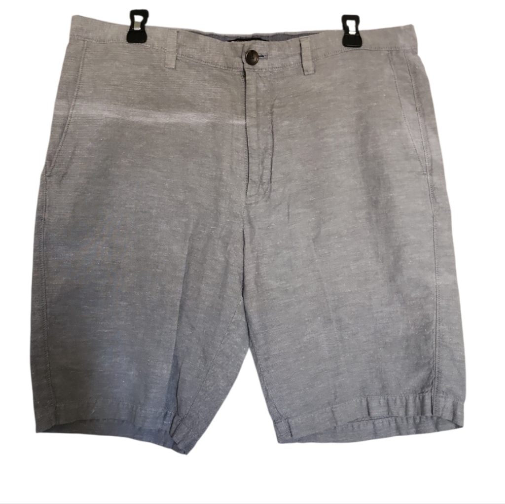 Preowned Banana Republic Mens Shorts